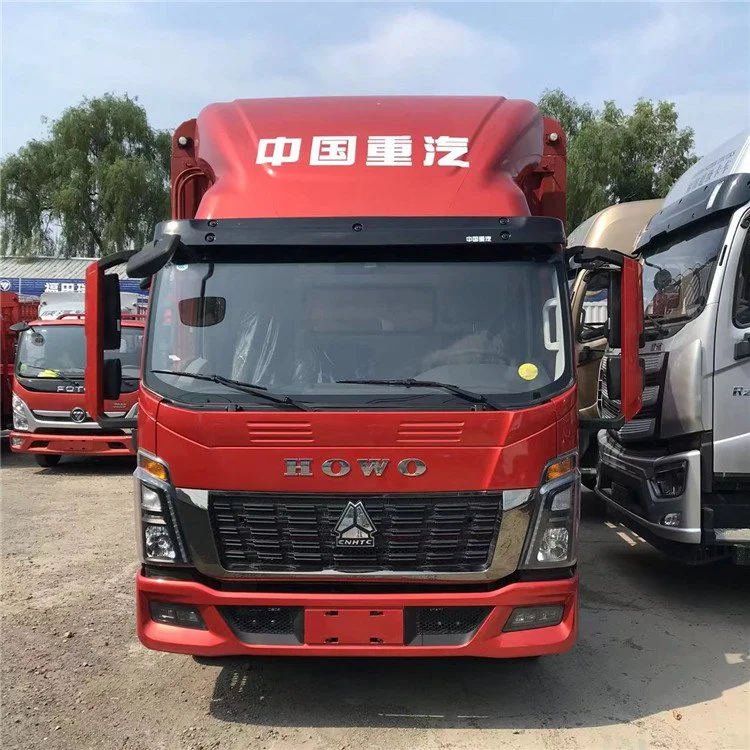 二手豪沃6米8仓栅式货车
